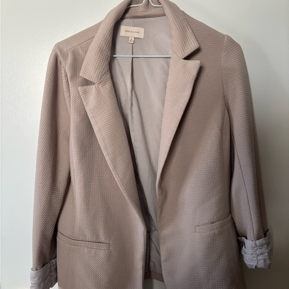 Skies Are Blue Jackets & Blazers - Skies Are Blue Beige Textured Business Casual Stylish Women's Blazer